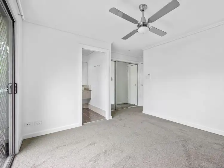 Sixth view of Homely townhouse listing, 2/309 Riding Road, Balmoral QLD 4171