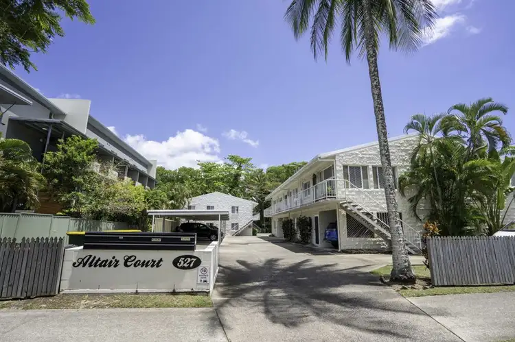 2/527-529 Varley Street, Yorkeys Knob QLD 4878