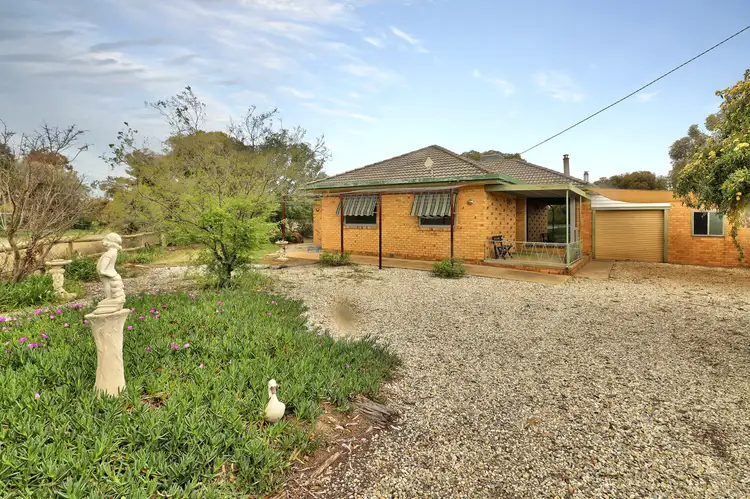159 Henry St, Deniliquin NSW 2710