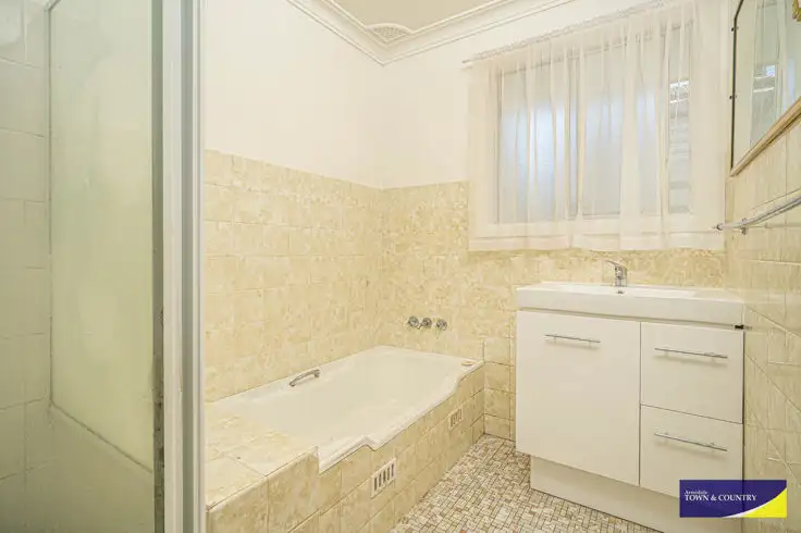 Fifth view of Homely house listing, 18 O'Dell Street, Armidale NSW 2350