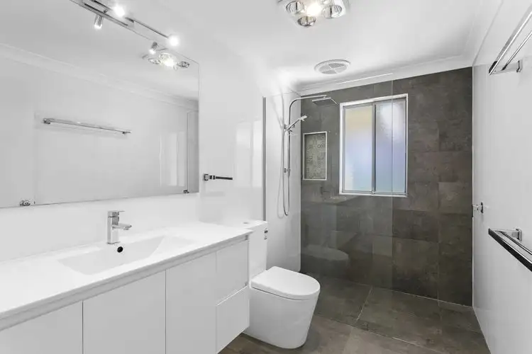 Fifth view of Homely house listing, 2 Gull Place, Prospect NSW 2148