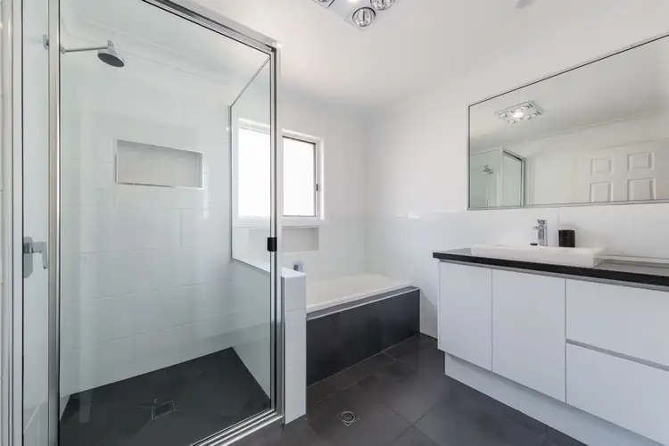 Sixth view of Homely unit listing, 3/19a Gladstone Street, Newtown QLD 4350