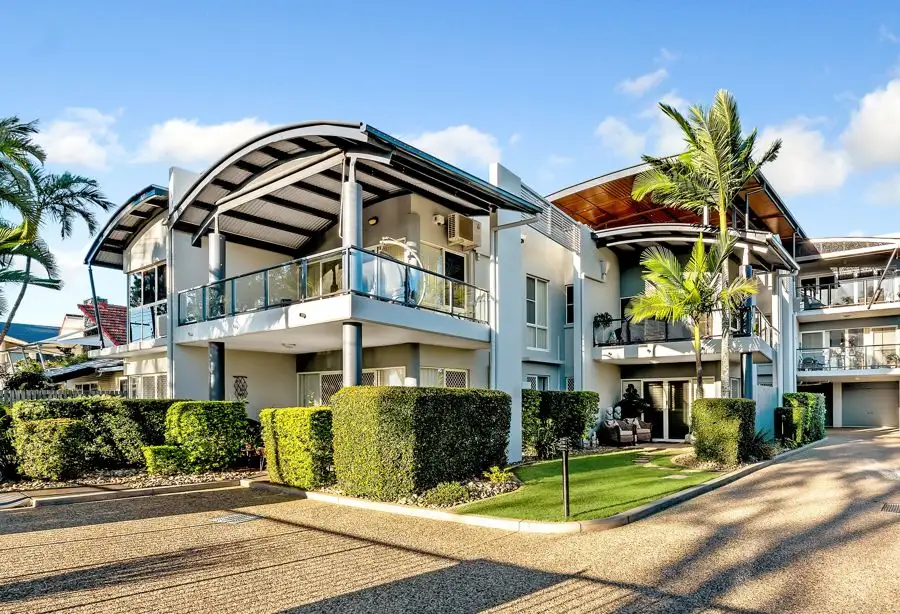 Main view of Homely unit listing, 2/42 Oyster Point Esplanade, Scarborough QLD 4020
