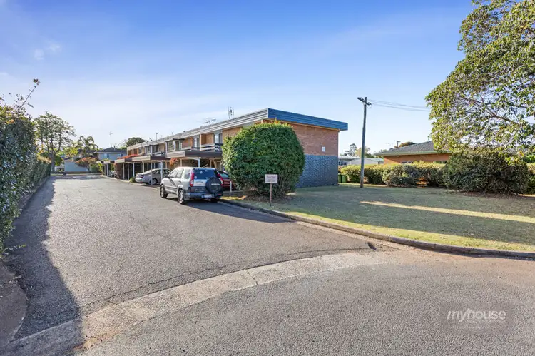 7/9 Whitefriars Street, Rockville QLD 4350