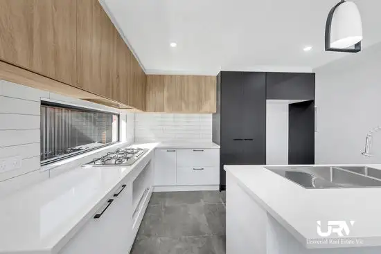 Second view of Homely house listing, 40 Rialto Circuit, Craigieburn VIC 3064
