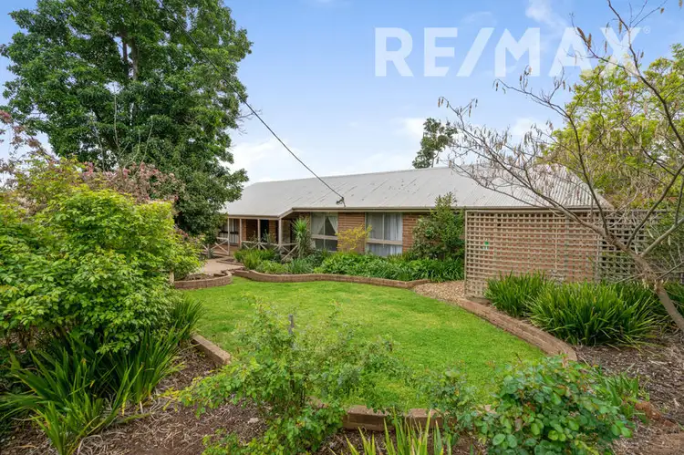 Second view of Homely house listing, 7 Lansdowne Avenue, Lake Albert NSW 2650