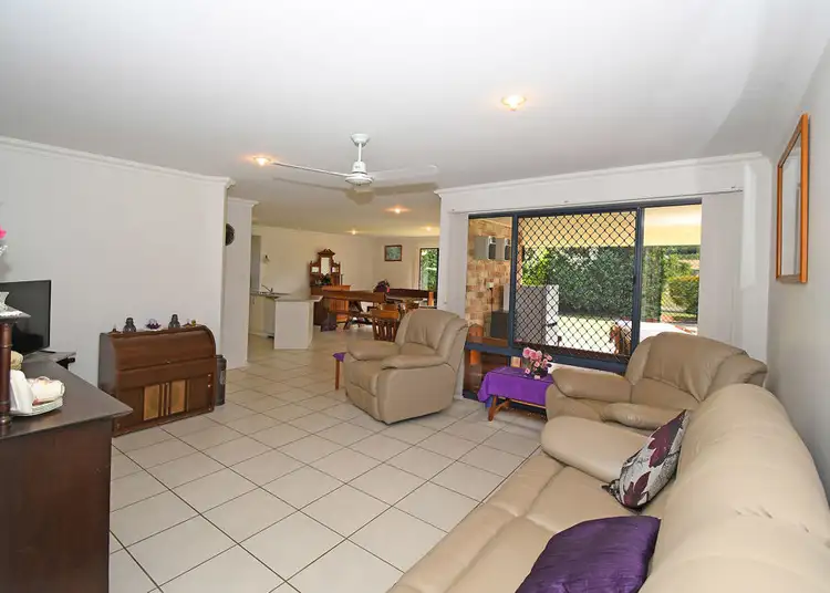 Sixth view of Homely house listing, 15 Glengarry Court, Kawungan QLD 4655