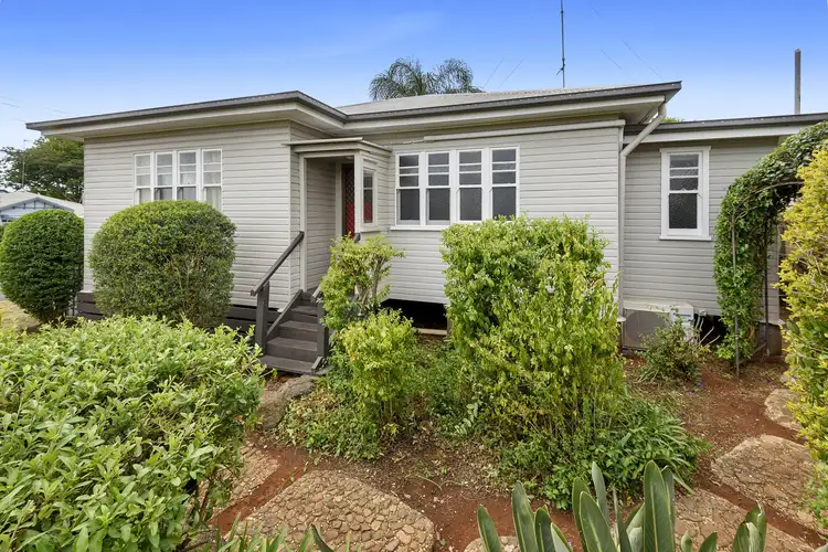 25 Shiel Street, Rangeville QLD 4350