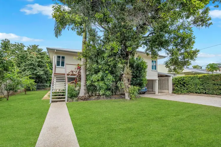 211 Woodward Street, Whitfield QLD 4870