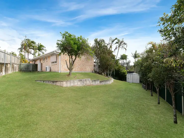 Second view of Homely house listing, 10 Dellamarra Close, Alexandra Hills QLD 4161