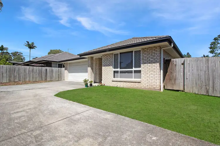 Second view of Homely house listing, 2/17 Lynelle Street, Marsden QLD 4132