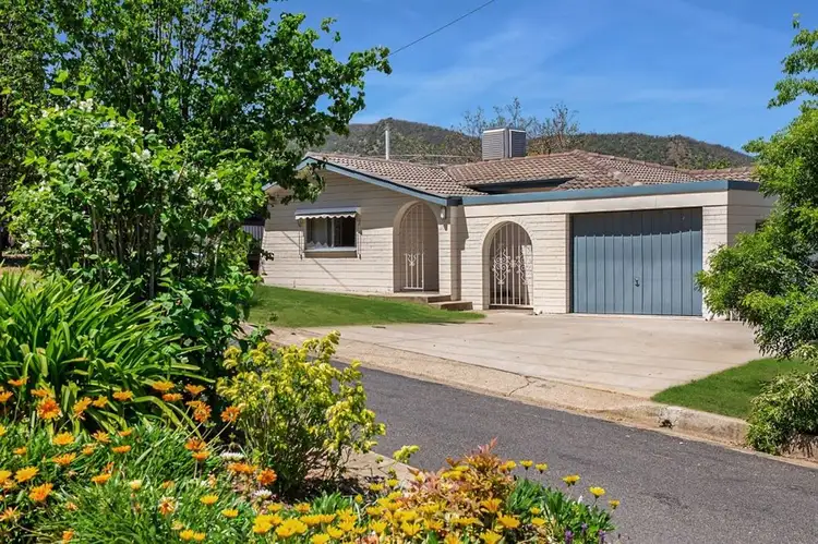 17 Terole Avenue, North Tamworth NSW 2340