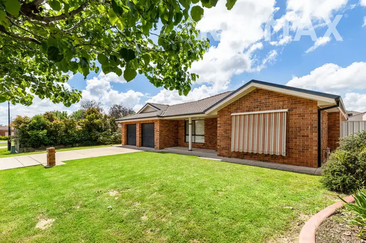 Second view of Homely house listing, 2 Giwang Place, Glenfield Park NSW 2650