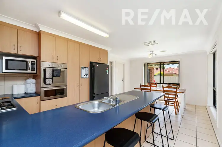 Fifth view of Homely house listing, 2 Giwang Place, Glenfield Park NSW 2650