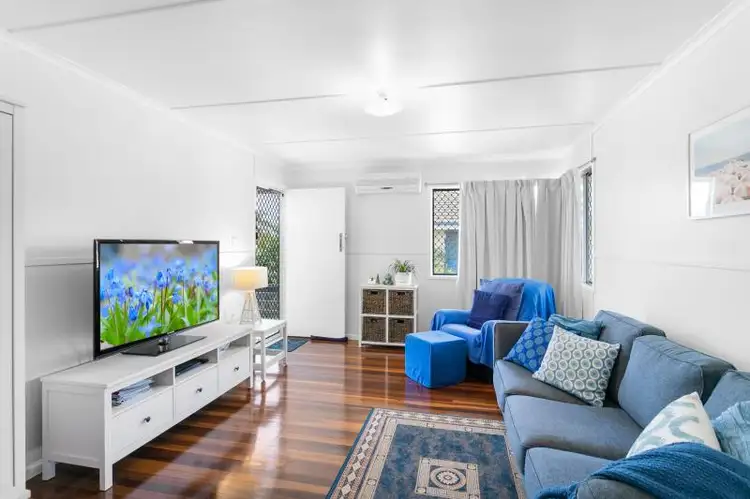 Fourth view of Homely house listing, 27 WINDSOR STREET, Margate QLD 4019
