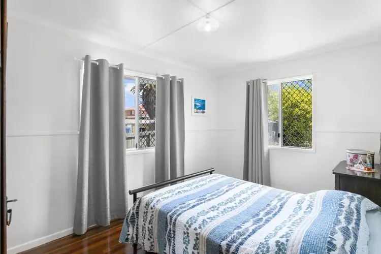 Fifth view of Homely house listing, 27 WINDSOR STREET, Margate QLD 4019