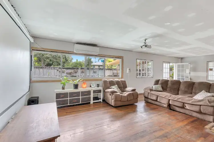 Sixth view of Homely house listing, 5 David Street, Manunda QLD 4870