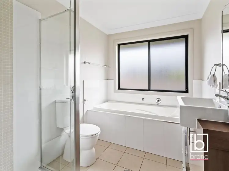 Fifth view of Homely house listing, 2 Yellow Rose Terrace, Hamlyn Terrace NSW 2259