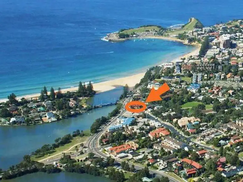Main view of Homely unit listing, 1/174 Terrigal Drive, Terrigal NSW 2260