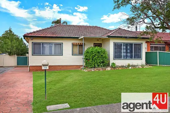 Main view of Homely house listing, 70 College Street, Cambridge Park NSW 2747