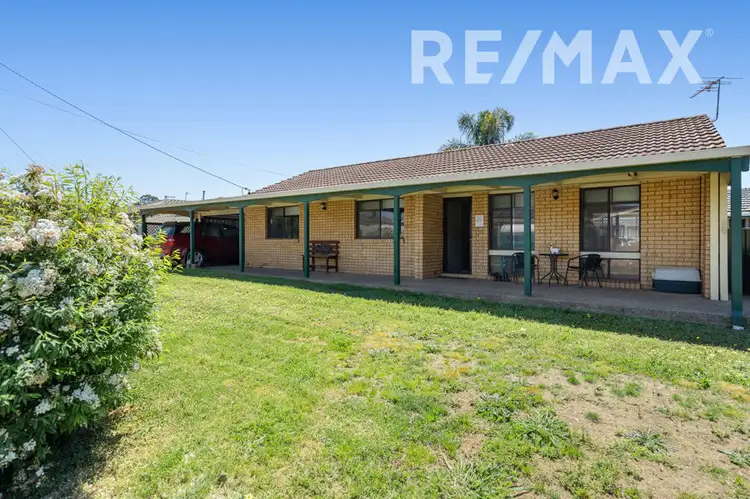6 Gregory Crescent, Lake Albert NSW 2650