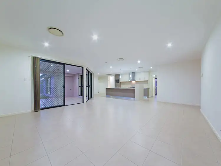 Sixth view of Homely house listing, 39 Higgs Circuit, Wynnum West QLD 4178