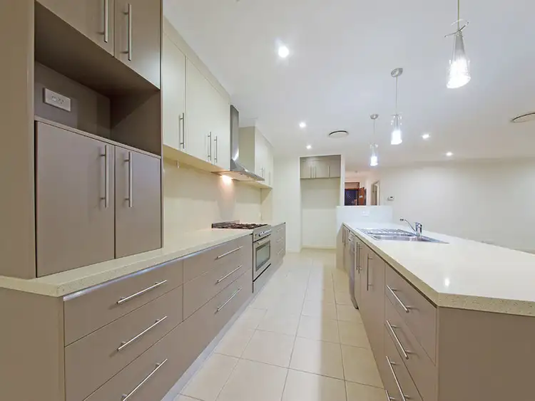 Seventh view of Homely house listing, 39 Higgs Circuit, Wynnum West QLD 4178