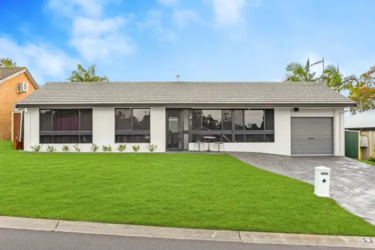 9 Glenshee Place, St Andrews NSW 2566