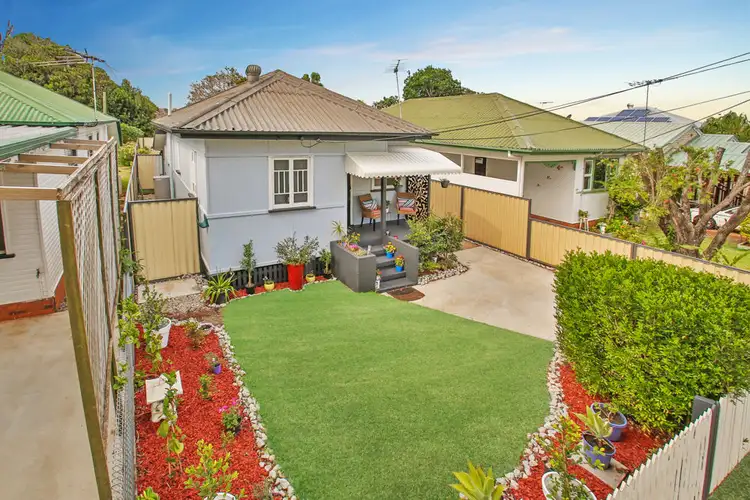 Third view of Homely house listing, 32 James Street, Scarborough QLD 4020