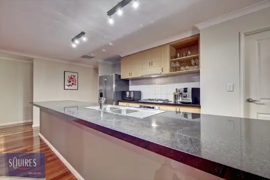 Sixth view of Homely house listing, 5 Blue Mountain Circuit, Aubin Grove WA 6164