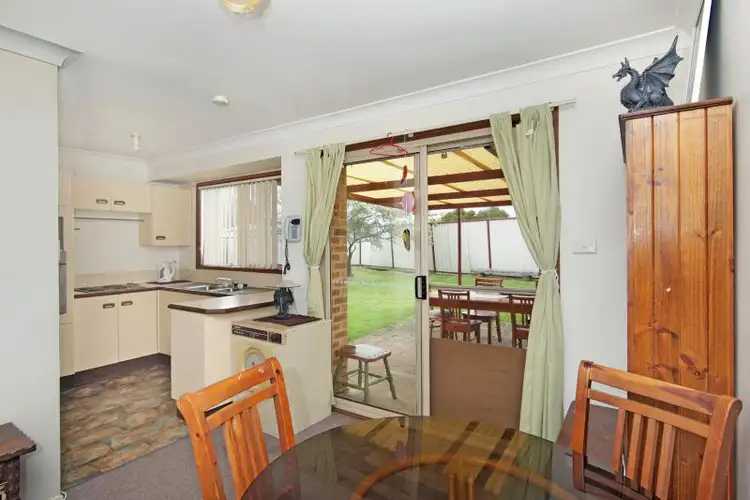 Fifth view of Homely house listing, 4 Trent Close, Lake Haven NSW 2263