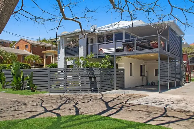 70 Stapylton Street, Coolangatta QLD 4225