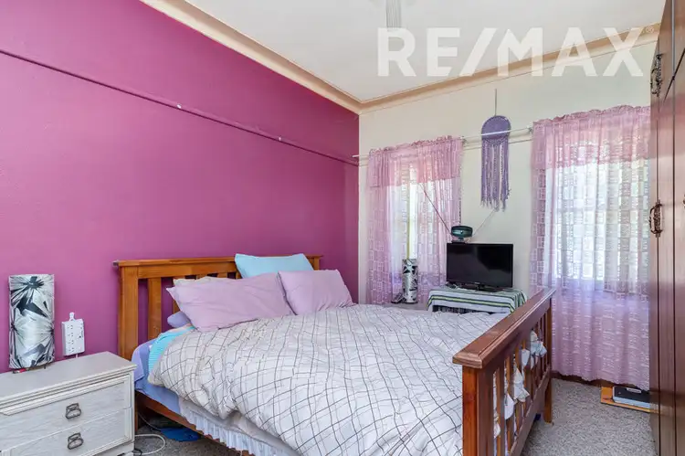 Fifth view of Homely house listing, 24 Fernleigh Road, Mount Austin NSW 2650