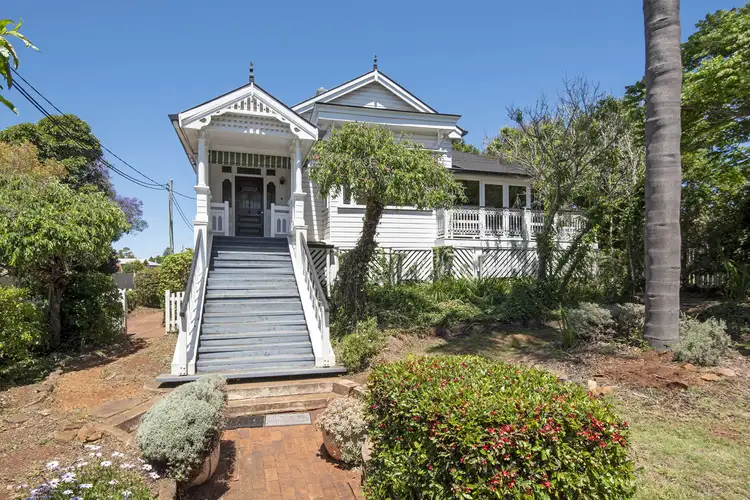 212 Hume Street, South Toowoomba QLD 4350