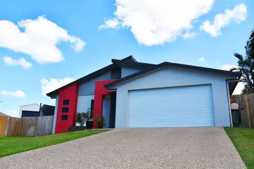 6 Webb Court, Rural View QLD 4740