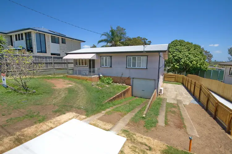 10 Bernays Rd, Wynnum West QLD 4178
