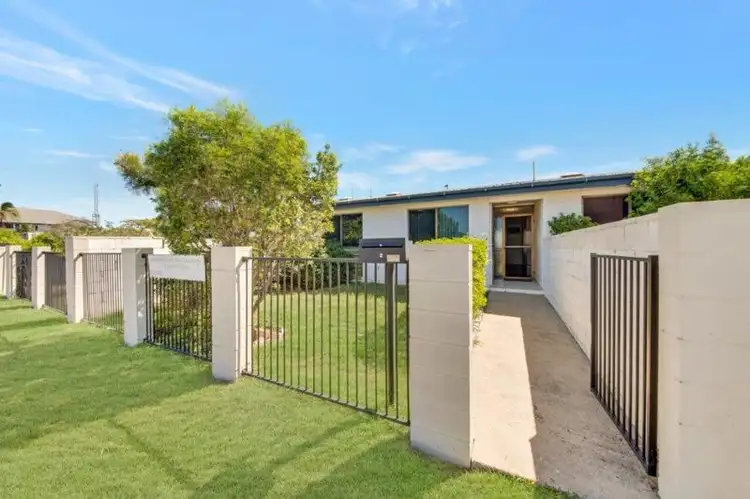 Main view of Homely unit listing, 2/27 Auckland Street, Gladstone Central QLD 4680