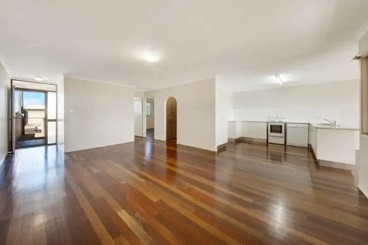 Fourth view of Homely unit listing, 2/27 Auckland Street, Gladstone Central QLD 4680