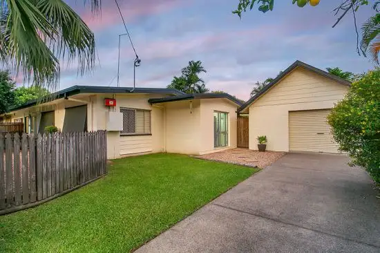 2/330-332 Mayers Street, Edge Hill QLD 4870