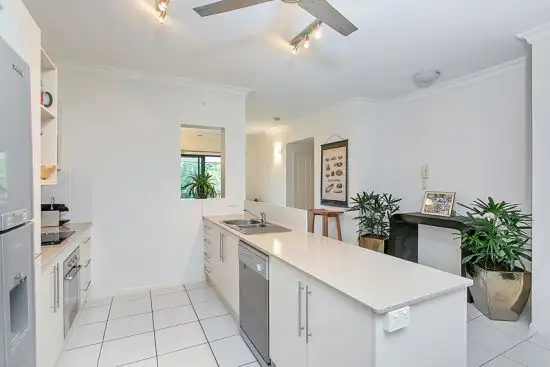 Fifth view of Homely unit listing, 4/294-310 Kamerunga Road, Freshwater QLD 4870