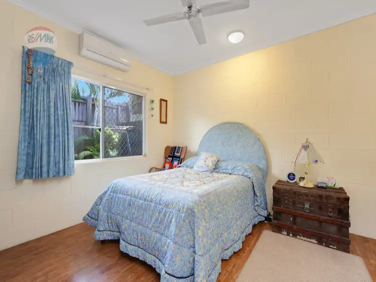 Sixth view of Homely semi-detached listing, 1/8 Keith Street, Whitfield QLD 4870
