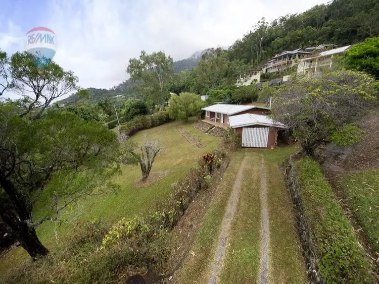 15 Honeysuckle Street, Bayview Heights QLD 4868