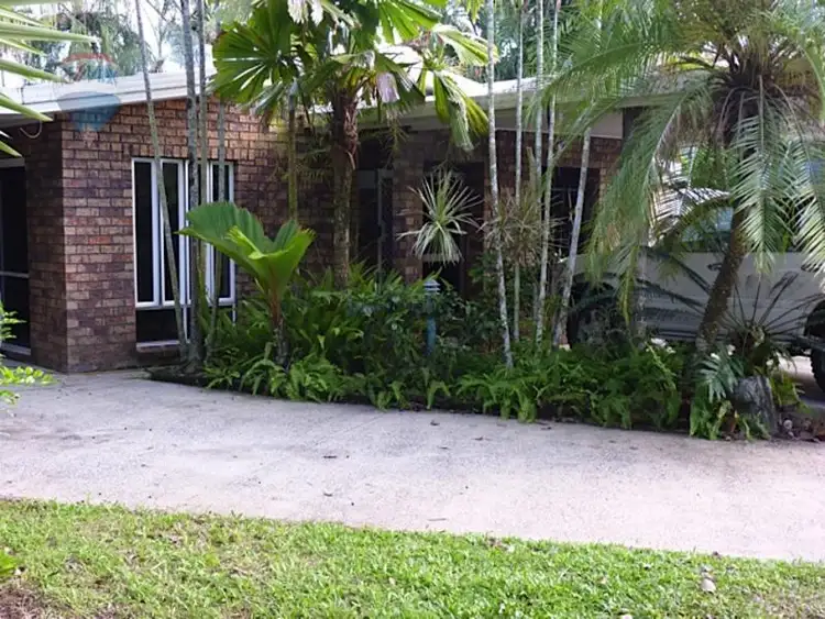 18 Iona Street, Edge Hill QLD 4870