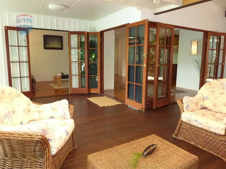 127 Petersen Street, Freshwater QLD 4870