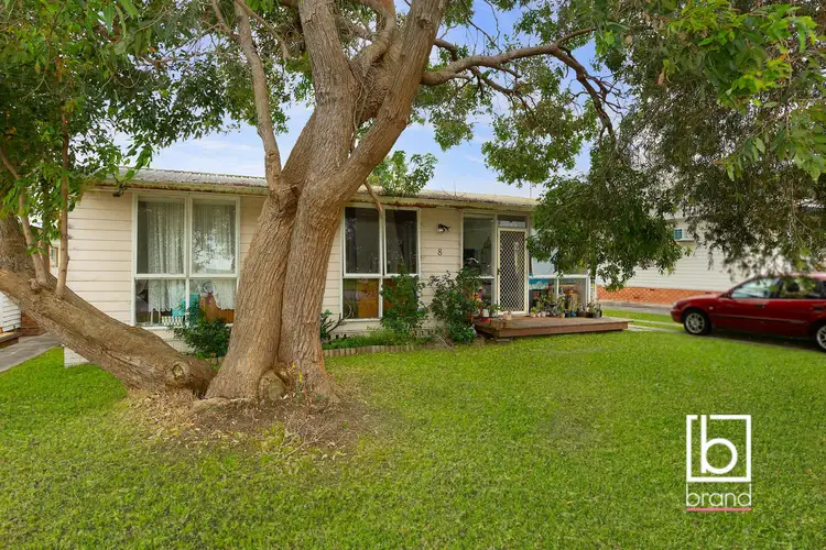 8 Fourth Avenue, Toukley NSW 2263
