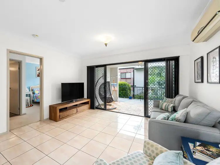 Fifth view of Homely unit listing, 1/11-15 Kitchener Street, Coorparoo QLD 4151