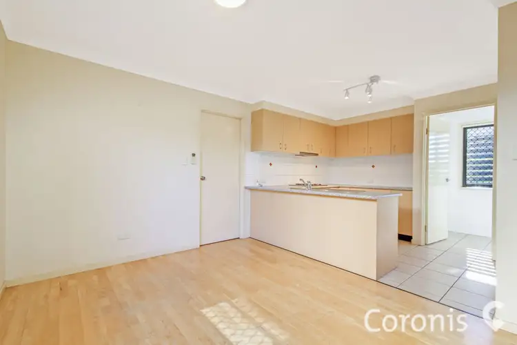 Fourth view of Homely townhouse listing, 1/27 Oatland Crescent, Holland Park West QLD 4121
