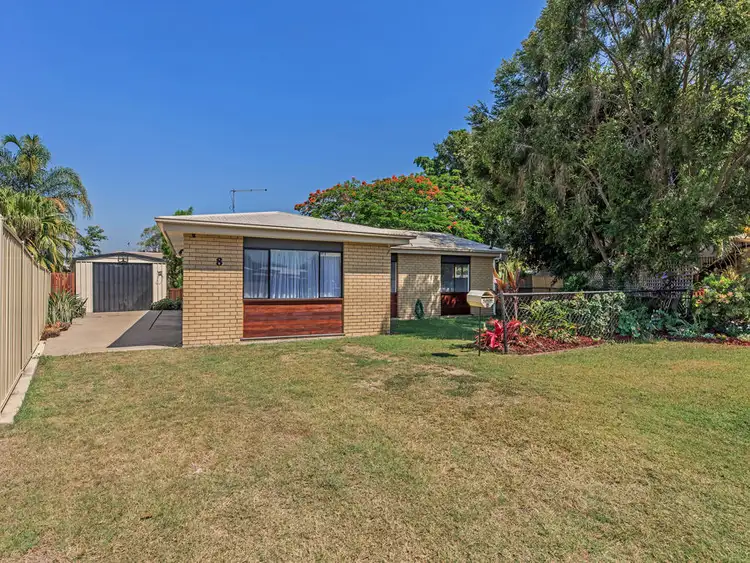 8 Barnes Court, Silkstone QLD 4304