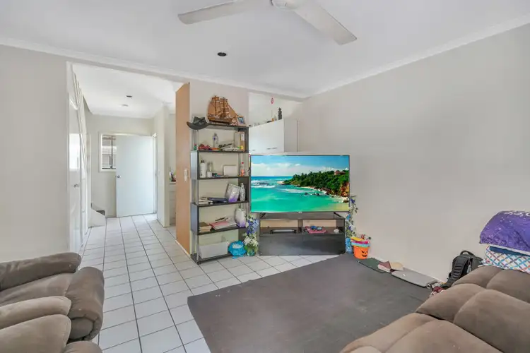 Third view of Homely unit listing, 3/462-464 McCoombe Street, Manunda QLD 4870