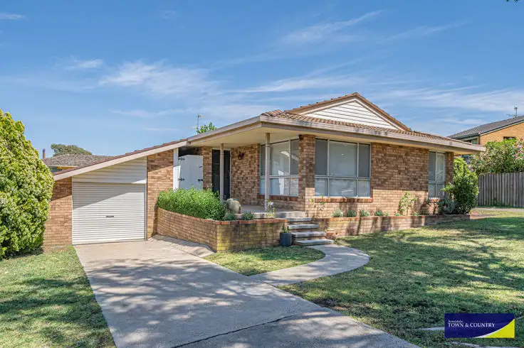 Main view of Homely house listing, 4 Crest Road, Armidale NSW 2350